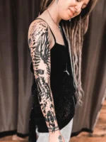 Thanks Mari - @mariju.soulart 

Book Appointment l Termin buchen:
https://linktr.ee/riotphil

#tattoo #tattoos #ornament
Studio: @soul.power.tattoo